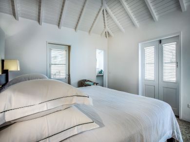 St. Barts Home 898009