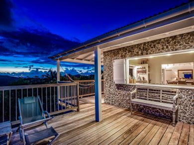 St. Barts Home 898009