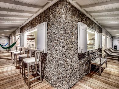 St. Barts Home 898009