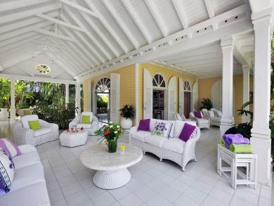 St. Barts Home 898010