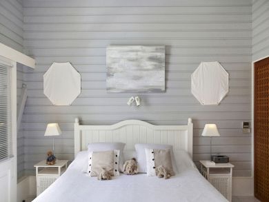 St. Barts Home 898010