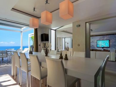 St. Barts Home 898012