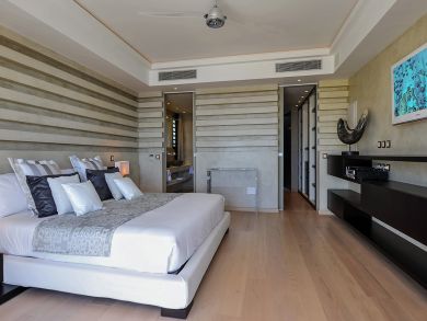 St. Barts Home 898012