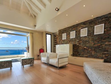 St. Barts Home 898012