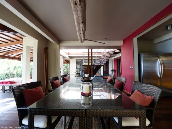St. Barts Home 898013