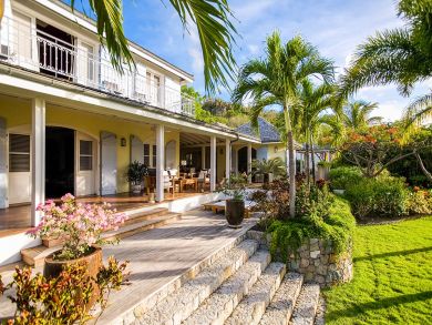 St. Barts Home 898014