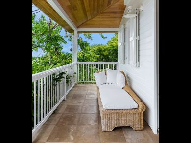 St. Barts Home 898019