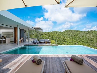 St. Barts Home 898020