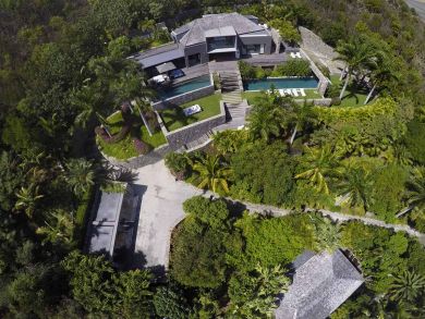 St. Barts Home 898021
