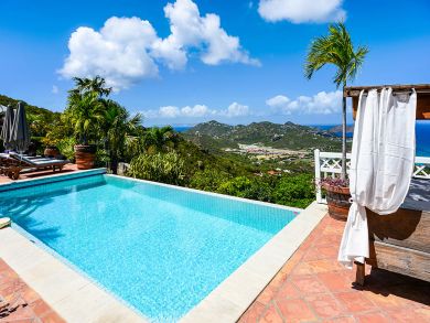 St. Barts Home 898024