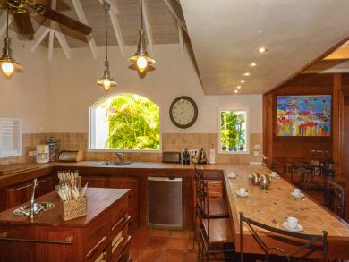 St. Barts Home 898024