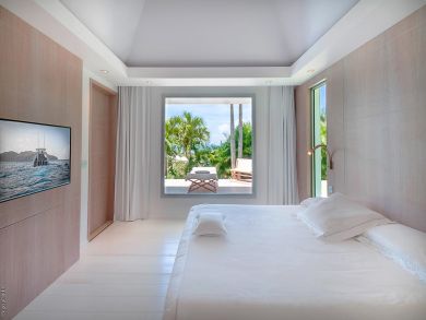 St. Barts Home 898031