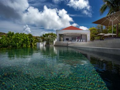 St. Barts Home 898033
