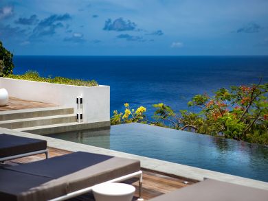 St. Barts Home 898033