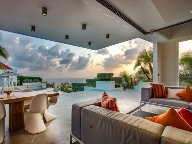 St. Barts Home 898033