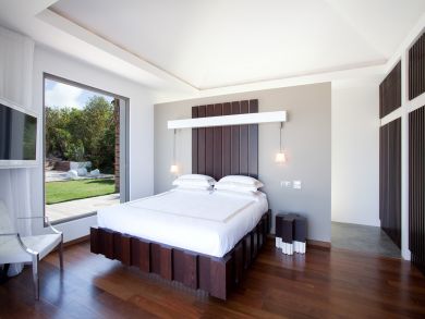 St. Barts Home 898033