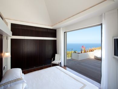 St. Barts Home 898033
