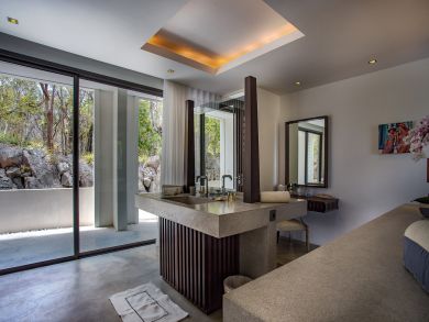 St. Barts Home 898033