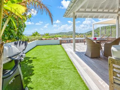 St. Barts Home 898035