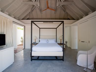 St. Barts Home 898036