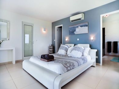 St. Barts Home 898039