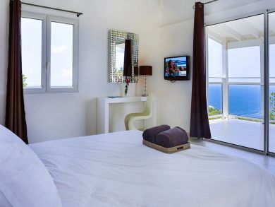 St. Barts Home 898039