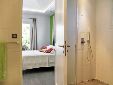 St. Barts Home 898040
