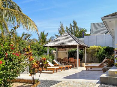 St. Barts Home 898040