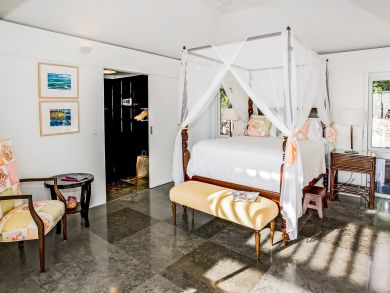 St. Barts Home 898041