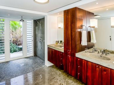 St. Barts Home 898041