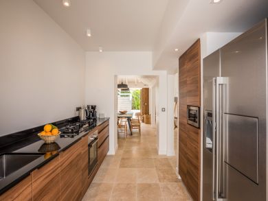 St. Barts Home 898044