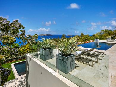 St. Barts Home 898047
