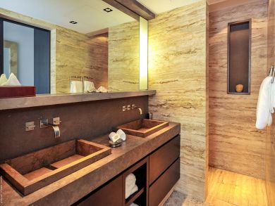 St. Barts Home 898047