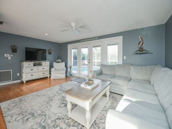 Anna Maria Two Bedroom Two Bathroom Home with Pool