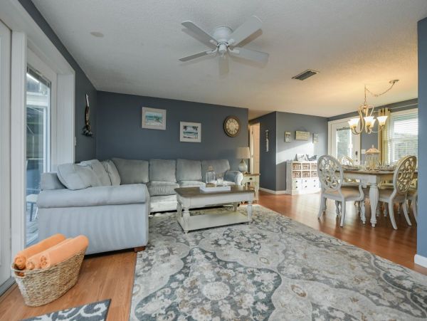 Anna Maria Two Bedroom Two Bathroom Home with Pool