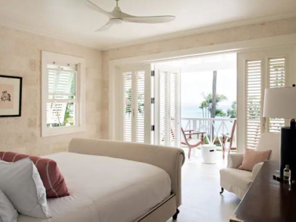 A One Minute Walk to Mulins Beach Barbados Full Ocean View