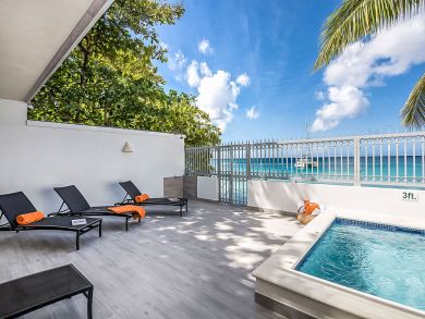 Barbados Four Bedroom Luxury Beachfront Vacation Villa