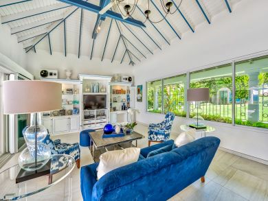 Luxury 12 Bedroom Estate in Terre Basses Luxury 12 Bedroom Estate in Terre Basses