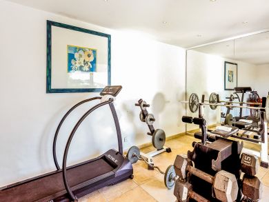 Luxury 12 Bedroom Estate in Terre Basses Luxury 12 Bedroom Estate in Terre Basses