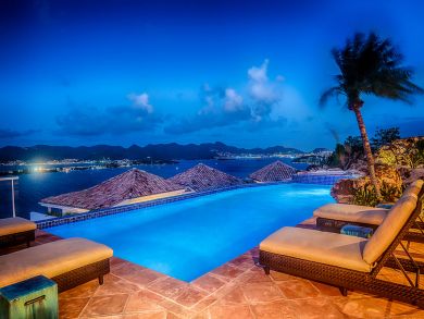 Exquisite Four Bedroom Tropical Getaway in St Martin