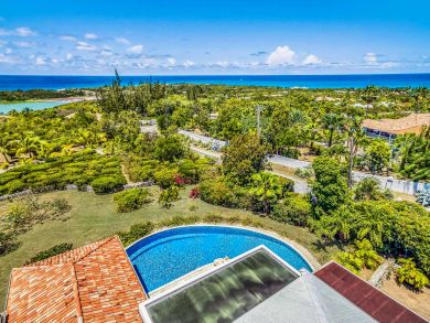 St Martin Luxury Two Bedroom