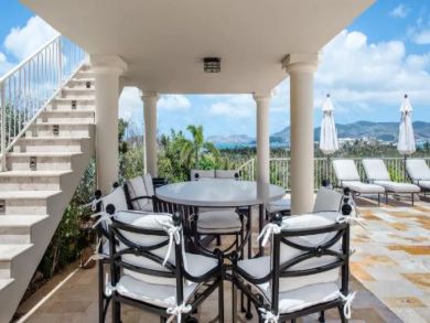 Saint Maarten Vacation Home Sleeps Twelve Guests!