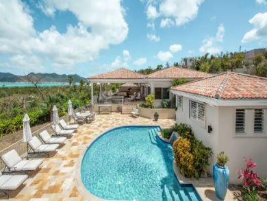 Saint Maarten Vacation Home Sleeps Twelve Guests!