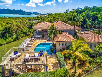 Saint Maarten Vacation Home Sleeps Twelve Guests!