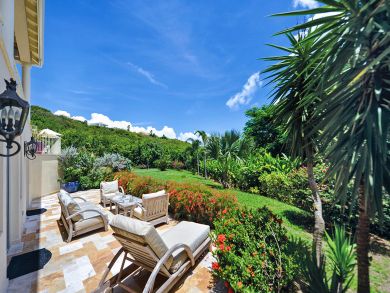 Saint Maarten Vacation Home Sleeps Twelve Guests!