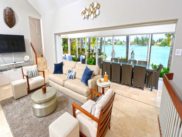Oceanfront Cayman Island Luxury Vacation Estate 8  Bedroom