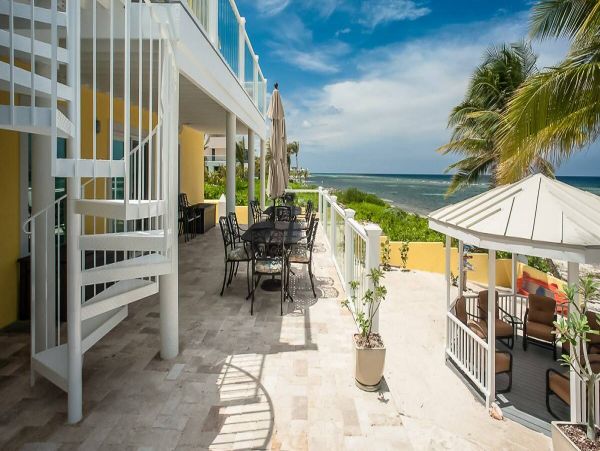 Luxury Eight Bedroom Vacation Rental with Full Ocean Views