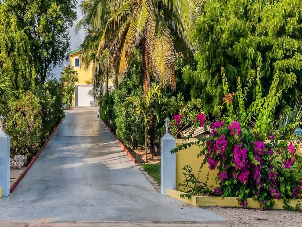 Luxury Eight Bedroom Vacation Rental with Full Ocean Views