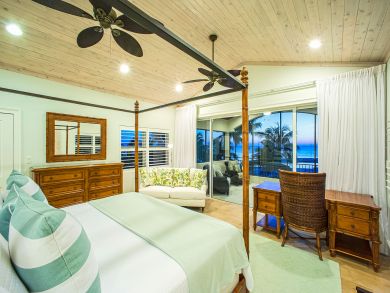 Cayman Islands Home 898327