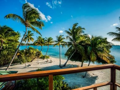 Rum Point Vacation Home Sleeps Eight Guests